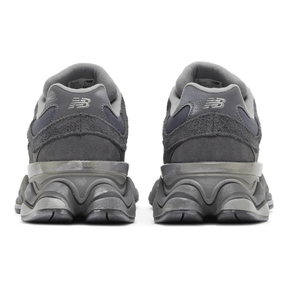 New Balance 9060 Magnet